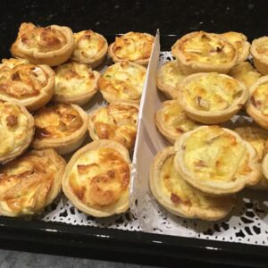 Goats cheese and asparagus tartlet