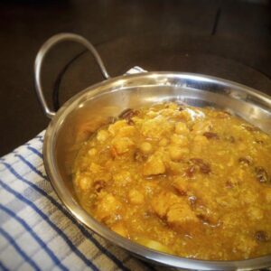 Chicken and chickpea Kashmiri