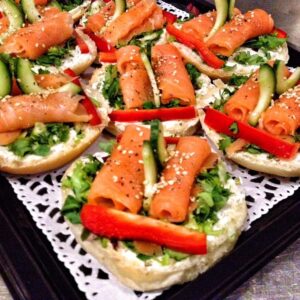Smoked salmon with cream cheese